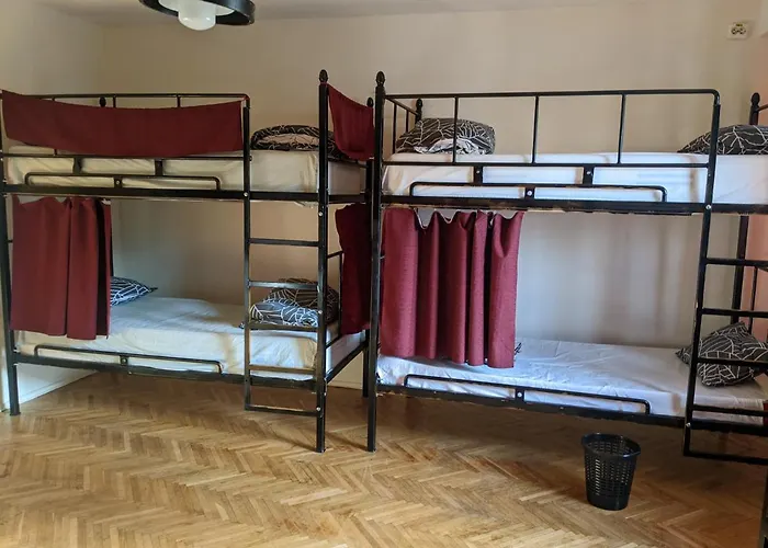 Re-born بيت شباب